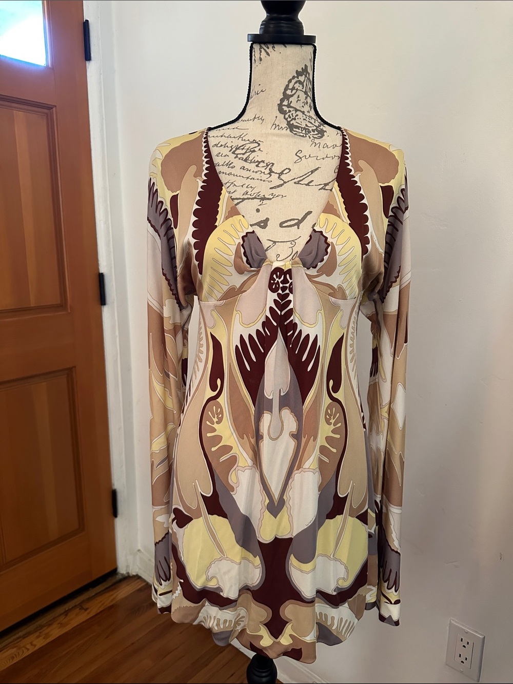 Vintage Missoni Rare Printed Long Sleeve V-Neck Tunic - Beige, Brown, Yellow